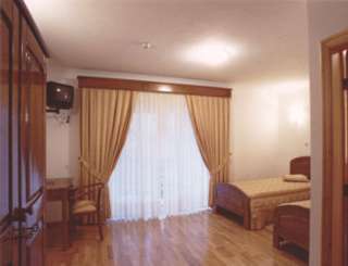 Estalagem Turismo Hotel 4*